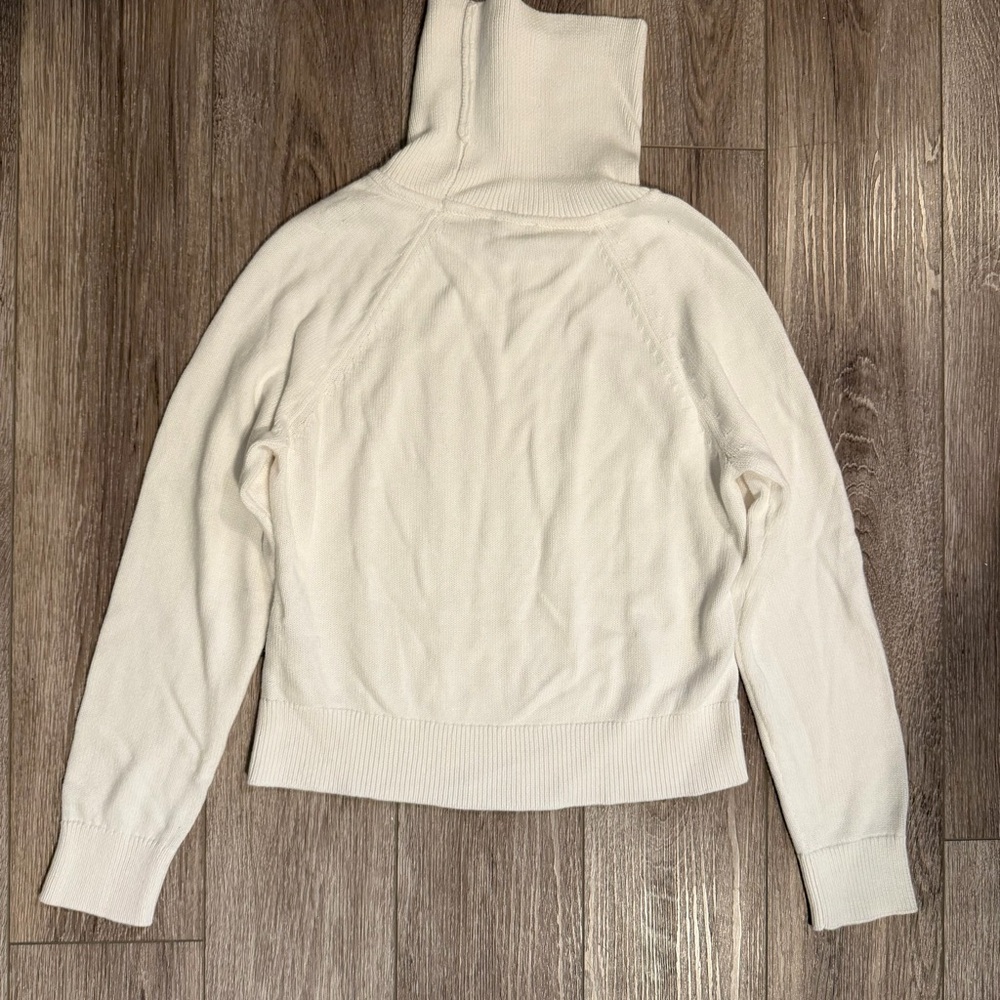 Tommy Hilfiger Off-White Turtleneck Sweater - Picture 5 of 8